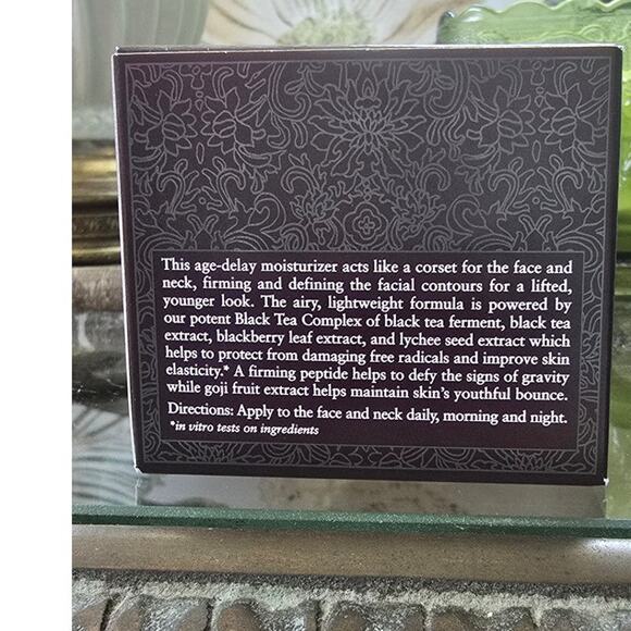 Fresh Black Tea  Firming Corset Cream 1.6 fl oz NIB SEALED - Picture 3 of 7